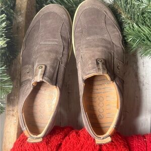 Ecco Casual Loafers Mens Size 42 U.S. 8 Medium Brown Leather Slip On Comfort
